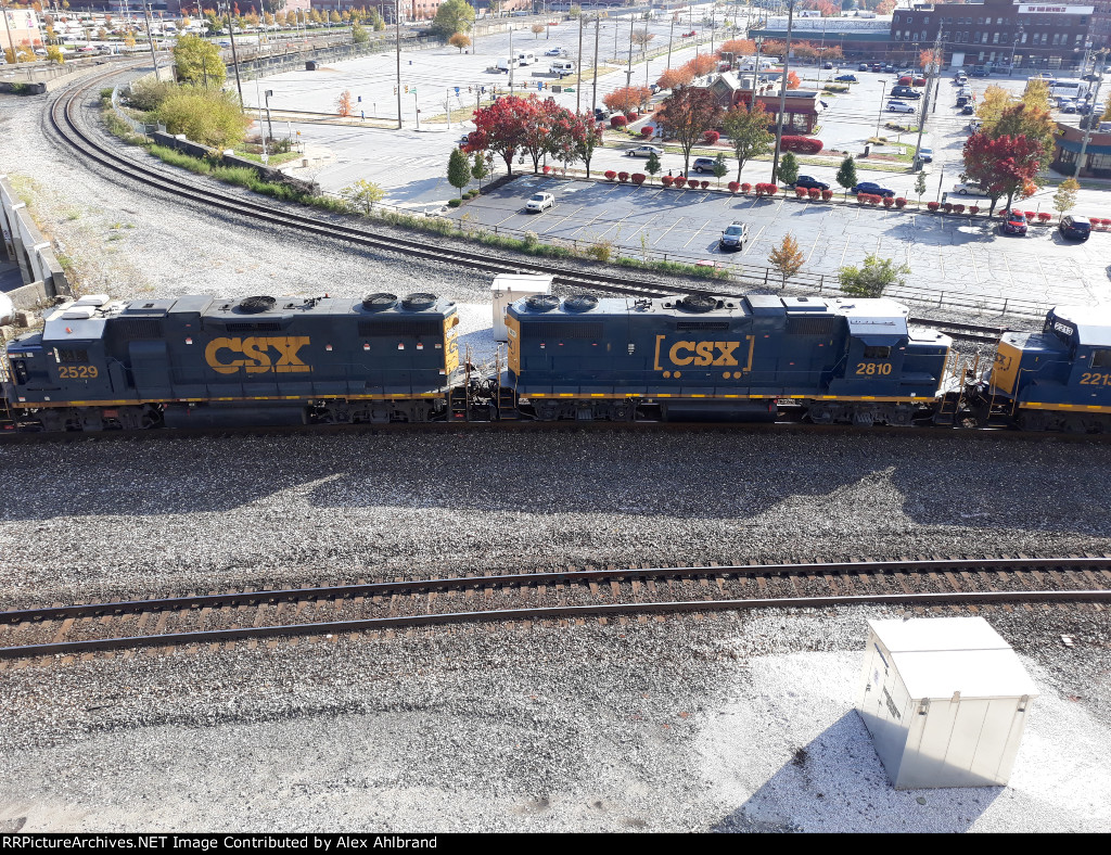 CSXT 2810